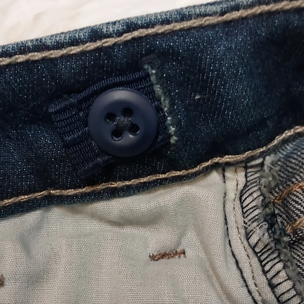 Levi's 711 Skinny Jeans